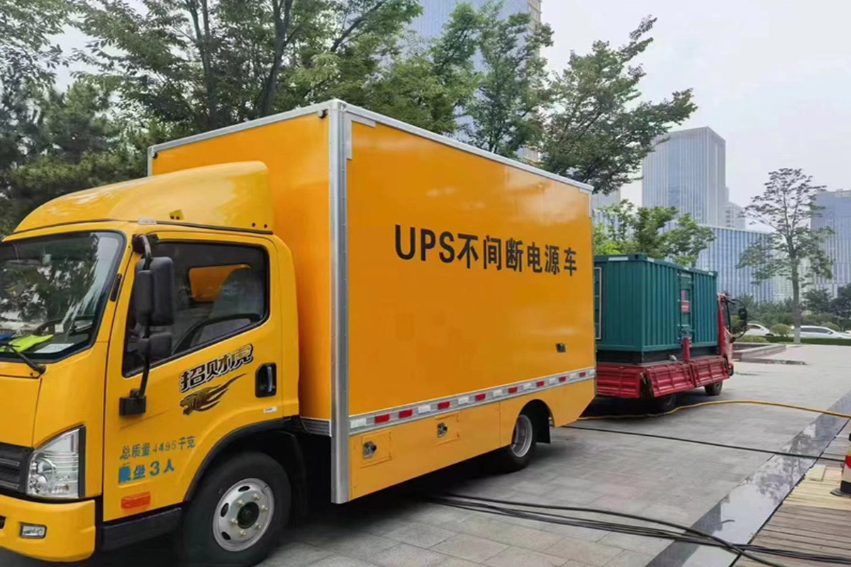 澄迈发电机租赁施工现场